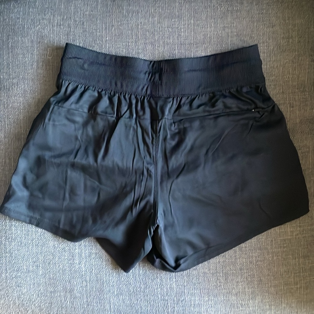 Women's The North Face Aphrodite Motion Shorts - Picture 7 of 7